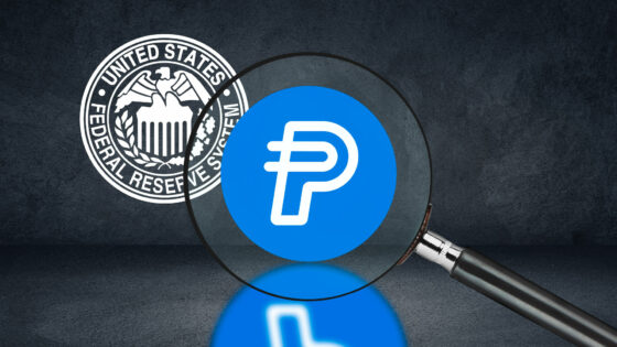 Programa de la Fed afecta a stablecoins como la de PayPal, alerta exfuncionario de la SEC